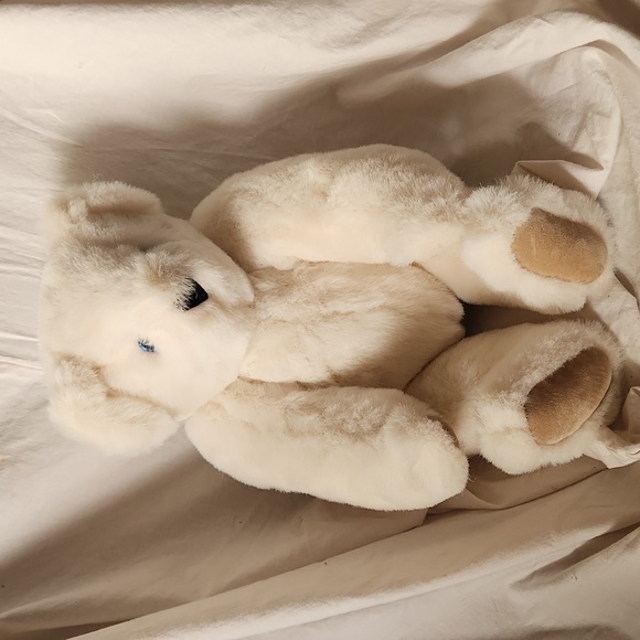Vermont Teddy Bear Company Jointed Cream Color Blue Eyes Plush Stuffed - Picture 1 of 4